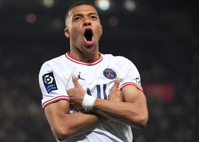 中超土帅成绩：韩鹏半程接手拿第5，曲刚半程接手未能保级