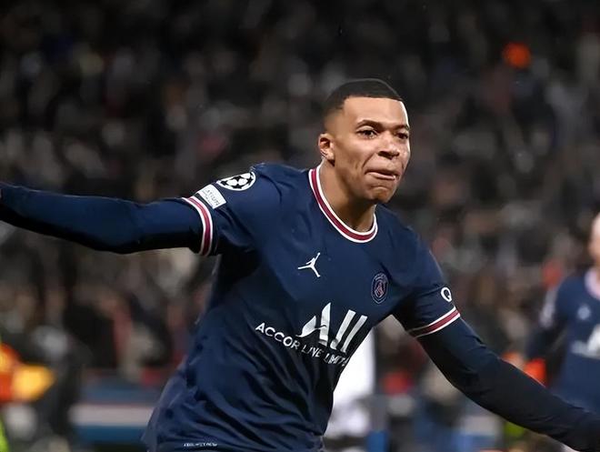 韩媒：前光州FC主帅李正孝即将执教水原三星，合同为期4+1（韩媒称前光州FC主帅李正孝将出任水原三星主帅，合同期为4+1年）