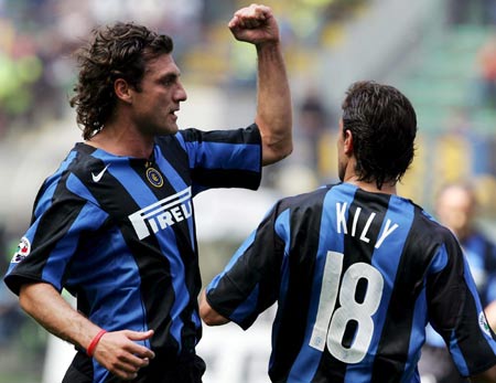 记者：孔蒂想回尤文，已经与基耶利尼进行初步接触（记者称孔蒂有意回归尤文，已与基耶利尼初步沟通）