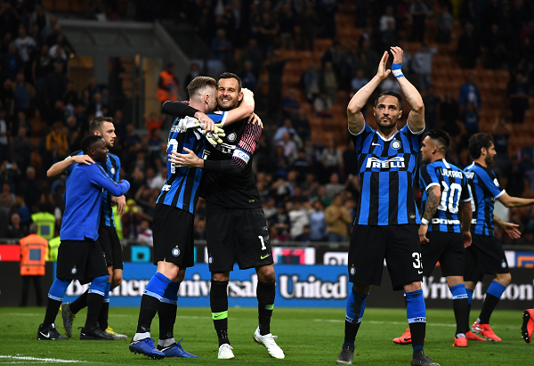 韩K联前瞻：济州SK主场战绩平平，水原三星全力争胜（韩K联前瞻：济州SK主场不稳，水原三星誓取三分）