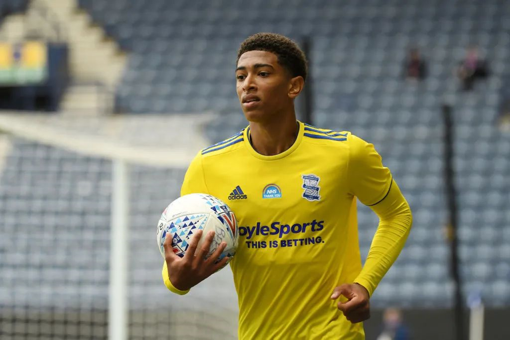 英超：利物浦4-0大胜埃弗顿