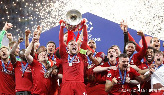 伯尔尼主帅谈骚乱：维拉球员在看台下庆祝，球迷认为被挑衅了（伯尔尼主帅谈骚乱：维拉球员看台前庆祝被球迷视作挑衅）