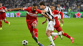 东契奇生涯30+5+5场次超越字母哥，升至历史第五（东契奇生涯30+5+5次数反超字母哥，位列历史第5）