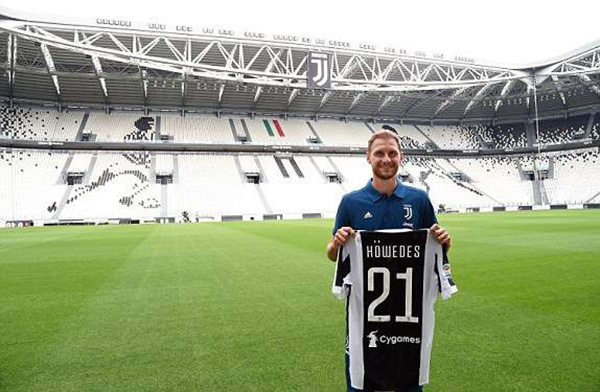 英超赛程提醒：切尔西对阵曼联,（英超对决预告：切尔西迎战曼联）